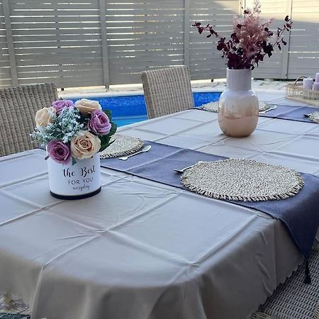 פלטניאס Katie'S Luxury Place מראה חיצוני תמונה