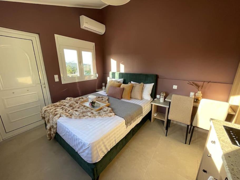 פלטניאס Katie'S Luxury Place מראה חיצוני תמונה